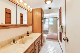 1411 N Burnng Bush Ln, Mount Prospect, IL 60056 - Photo 24