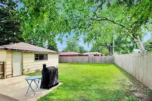 1411 N Burnng Bush Ln, Mount Prospect, IL 60056 - Photo 38