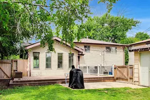1411 N Burnng Bush Ln, Mount Prospect, IL 60056 - Photo 36