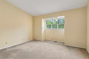 29 Sumac Ln, Schaumburg, IL 60193 - Photo 12