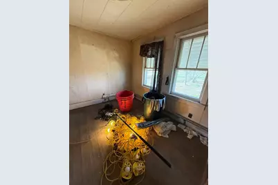 8809 E 3100 North Road, Potomac, IL 61865 - Photo 16