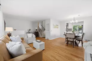38 W Rand Rd, Villa Park, IL 60181 - Photo 2