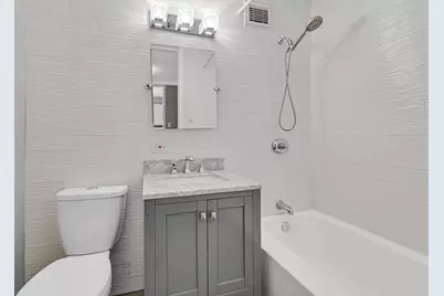 601 E 32nd Street #403, Chicago, IL 60616 - Photo 8