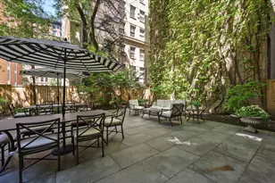 230 E Delaware Pl, Chicago, IL 60611 - Photo 34