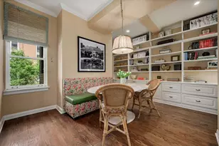 230 E Delaware Pl, Chicago, IL 60611 - Photo 22
