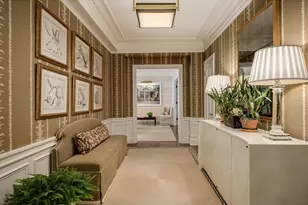 230 E Delaware Pl, Chicago, IL 60611 - Photo 2