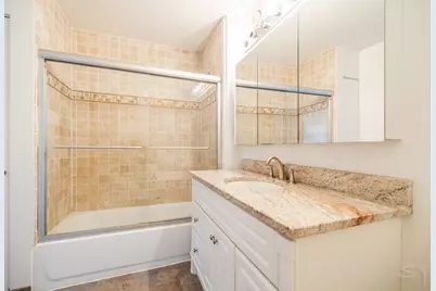 545 N Dearborn Street #W1409, Chicago, IL 60654 - Photo 28