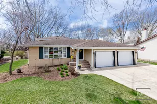 1317 Carol Ln, Naperville, IL 60565 - Photo 1