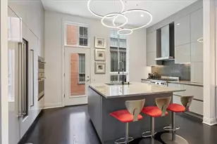 447 N McClurg Ct, Chicago, IL 60611 - Photo 16