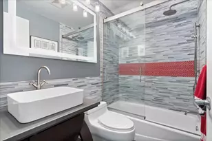 447 N McClurg Ct, Chicago, IL 60611 - Photo 36