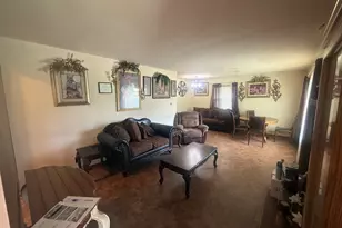 820 Cedar Ave, Waukegan, IL 60085 - Photo 8