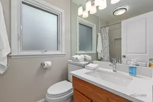 366 Birkdale Rd, Lake Bluff, IL 60044 - Photo 22