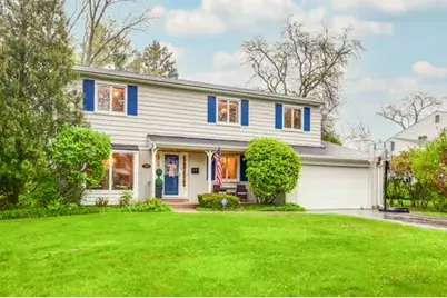 366 Birkdale Road, Lake Bluff, IL 60044 - Photo 1
