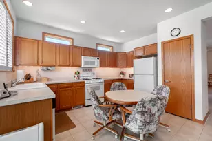 11484 Morning Glory Ln, Huntley, IL 60142 - Photo 6