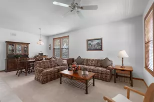 11484 Morning Glory Ln, Huntley, IL 60142 - Photo 2