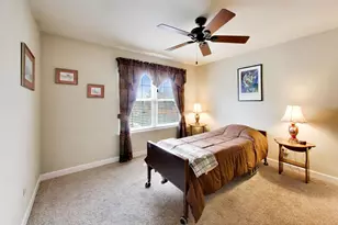 5660 Trinity Ct, Gurnee, IL 60031 - Photo 22