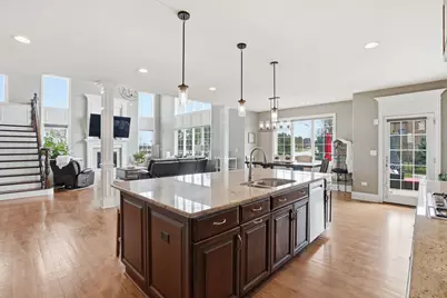 8743 Stone Creek Boulevard, Frankfort, IL 60423 - Photo 14