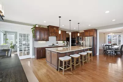 8743 Stone Creek Boulevard, Frankfort, IL 60423 - Photo 10