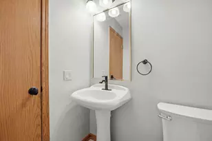 1263 Bellevue Dr, Dekalb, IL 60115 - Photo 20