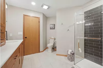 1263 Bellevue Drive, Dekalb, IL 60115 - Photo 30