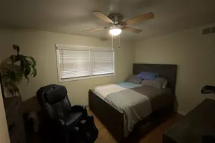 397 Saginaw Ave, Calumet City, IL 60409 - Photo 8