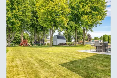 1071 Arapaho Drive, Freeport, IL 61032 - Photo 20