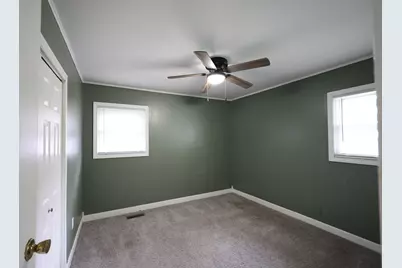366 Blackhawk Drive, Park Forest, IL 60466 - Photo 12