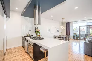 843 N California Ave, Chicago, IL 60622 - Photo 2