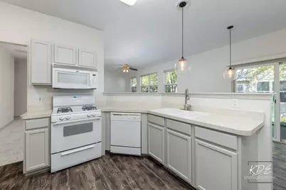 636 S Cadillac Circle, Romeoville, IL 60446 - Photo 8