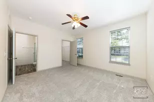 636 S Cadillac Cir, Romeoville, IL 60446 - Photo 14