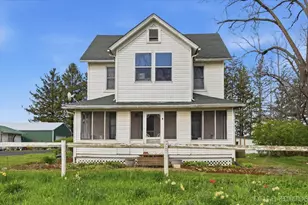 7930 E Line Rd, Kirkland, IL 60146 - Photo 10
