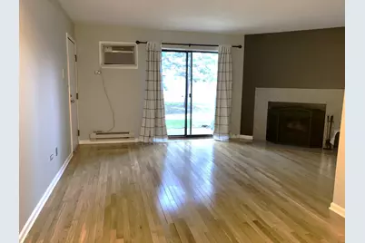 446 E Osage Lane #1A, Palatine, IL 60074 - Photo 2