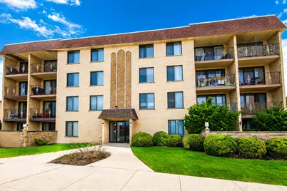 5447 W Lawrence Avenue #203, Chicago, IL 60630 - Photo 1