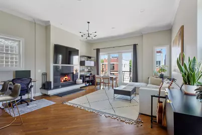 2449 W Augusta Boulevard #3, Chicago, IL 60622 - Photo 2