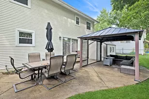 1144 E Anderson Dr, Palatine, IL 60074 - Photo 20