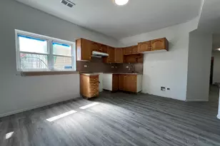 5309 W 30th Pl, Cicero, IL 60804 - Photo 6