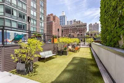 21 W Goethe Street #18GH, Chicago, IL 60610 - Photo 32