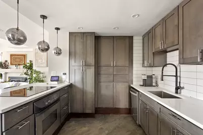 21 W Goethe Street #18GH, Chicago, IL 60610 - Photo 14