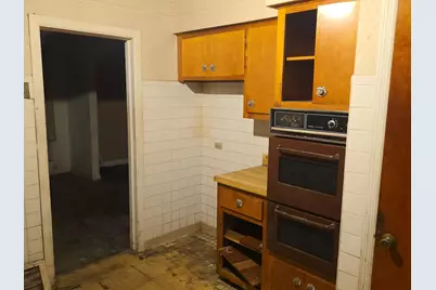 9036 S Harper Avenue, Chicago, IL 60619 - Photo 6
