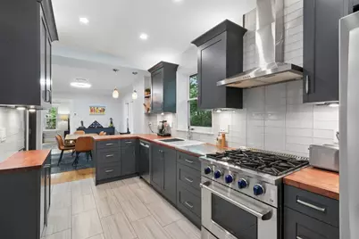 2100 Forestview Road, Evanston, IL 60201 - Photo 12