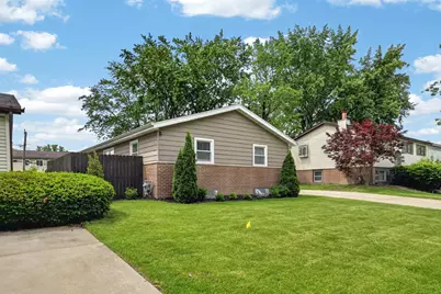 8931 Sandra Lane, Hickory Hills, IL 60457 - Photo 42