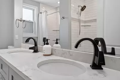 8931 Sandra Lane, Hickory Hills, IL 60457 - Photo 14