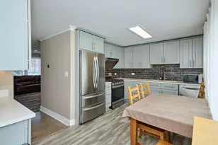 926 N Boxwood Dr, Mount Prospect, IL 60056 - Photo 14