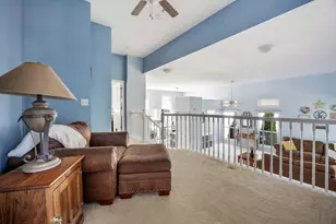 5718 Breezeland Rd, Carpentersville, IL 60110 - Photo 18