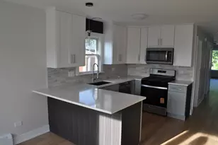 2720 N Menard Ave, Chicago, IL 60639 - Photo 4