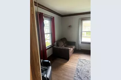 493 Columbia Avenue, Elgin, IL 60120 - Photo 2