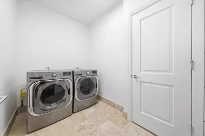 363 E Wacker Drive #2709, Chicago, IL 60601 - Photo 18