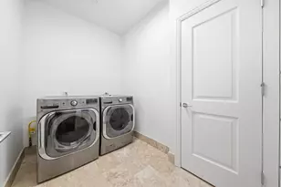 363 E Wacker Dr, Chicago, IL 60601 - Photo 18