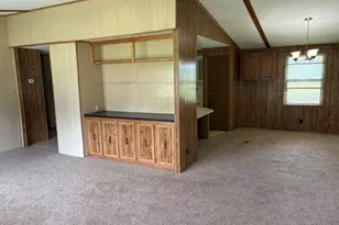 173 Greenview Rd, Centralia, IL 62801 - Photo 4
