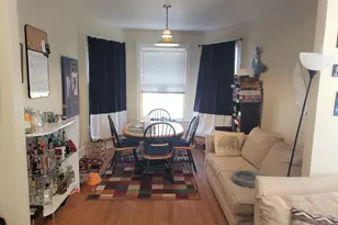 3822 N Wayne Ave, Chicago, IL 60613 - Photo 2